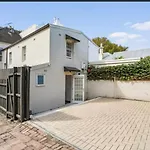 3 Bedroom Grand Home Woollahra